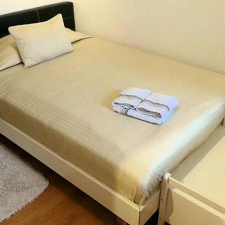 Döhren - Single Room-kiwi Privatunterkunft